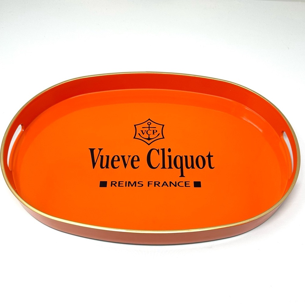 - VUEVE acrylic serving ottoman tray - Picture 4 of 5